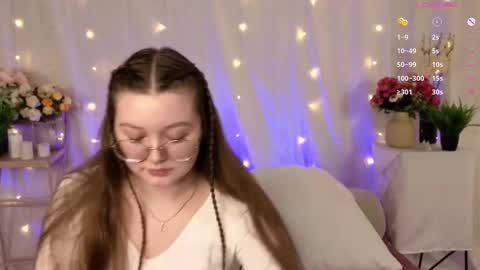 Sarah online show from 03.04.25
