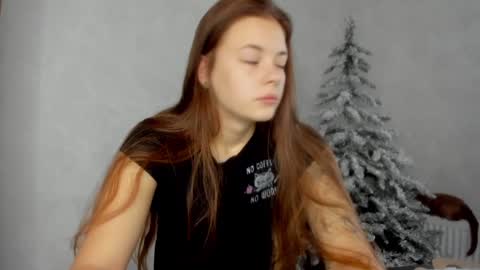 Snapshot of why_again_me chatting on 12.18.24 Veronica online show from 12.18.24