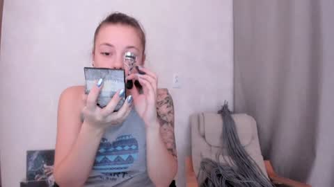 Snapshot of why_again_me chatting on 02.06.25 Veronica online show from 02.06.25