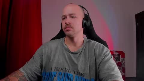 VI online show from 11.04.25