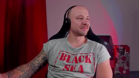 VI online show from 11.05.25