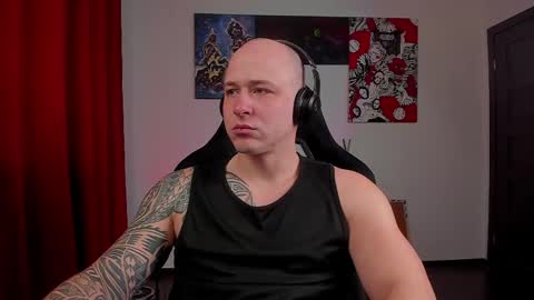 VI online show from 04.12.26