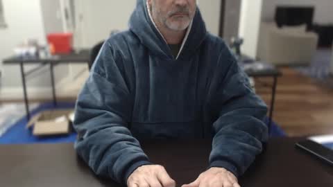 Snapshot of whyjonnie chatting on 02.19.25 Why Jonnie online show from 02.19.25