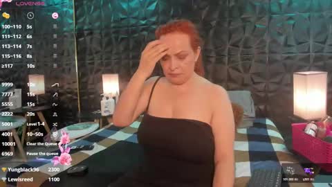 Snapshot of wife_mature chatting on 12.04.24 sussy online show from 12.04.24