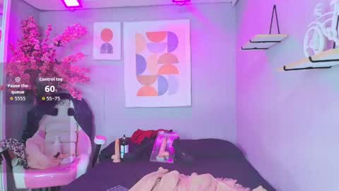 Snapshot of wife_mature chatting on 05.23.26 sussy online show from 05.23.26