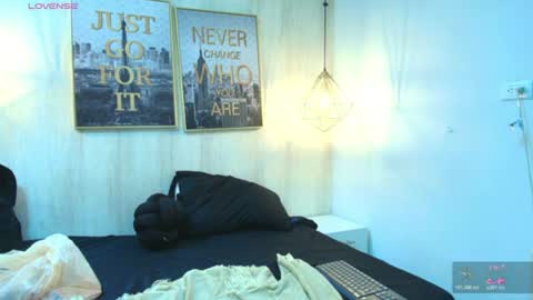 Snapshot of wife_mature chatting on 06.26.26 sussy online show from 06.26.26