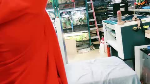 Snapshot of wifen_heels chatting on 01.14.25 WifeNheels online show from 01.14.25