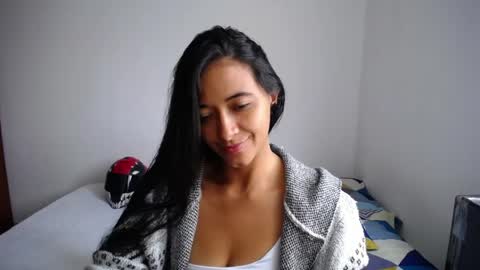 Ilauren online show from 04.18.26