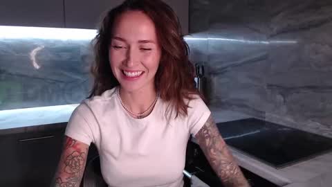 Snapshot of wild_becky chatting on 09.28.25 i need it so much 3  online show from 09.28.25