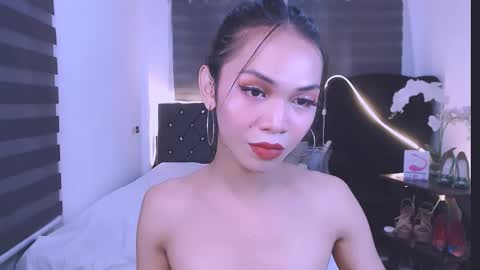 Snapshot of wild_lily30 chatting on 02.17.25 wild lily30 online show from 02.17.25
