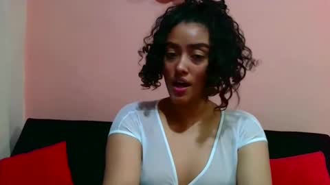 Snapshot of wild_moanaa chatting on 01.19.25 Jennifer wild online show from 01.19.25