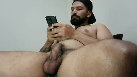 Snapshot of wilder_grey chatting on 01.24.25 Wilder Grey online show from 01.24.25