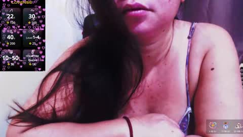 Snapshot of wildhotasianx chatting on 10.06.25 wildhotasianx online show from 10.06.25