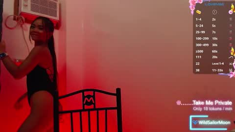 Snapshot of wildsailormoon chatting on 11.25.25 Jane online show from 11.25.25