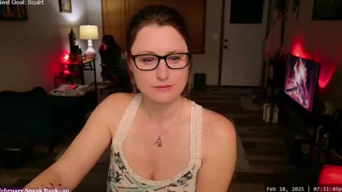 Snapshot of wildsouthernpeach chatting on 02.11.25 Ivy online show from 02.11.25