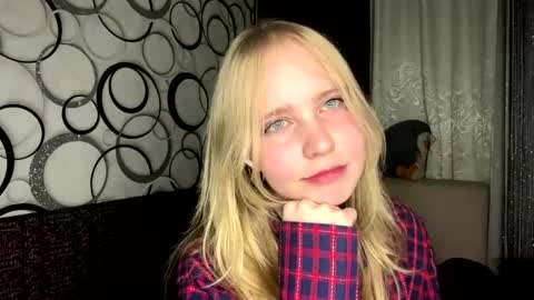 Snapshot of wilhelminafraker chatting on 06.01.26 Anny online show from 06.01.26