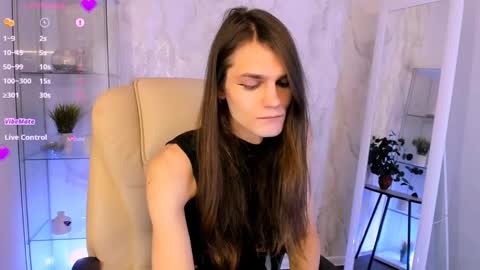 Will My schedule for this week Monday Tuesday ThursdaySaturday online show from 11.24.25