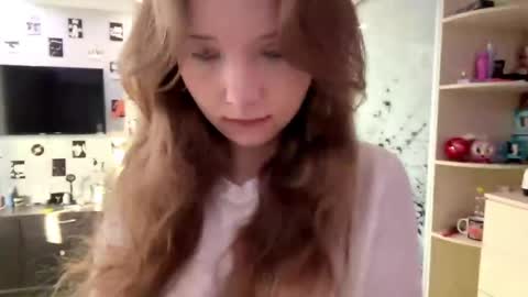 Olivia online show from 04.19.26