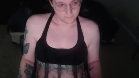 Snapshot of willh8967 chatting on 05.31.26 LunaSweet online show from 05.31.26