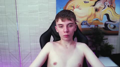 Snapshot of william_ross chatting on 12.27.24 will online show from 12.27.24