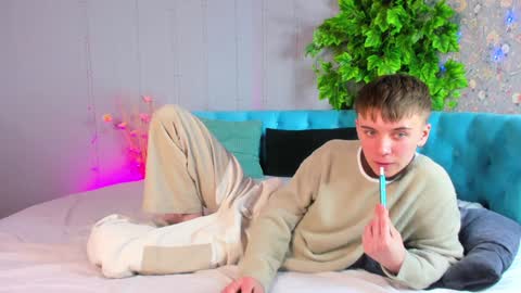 Snapshot of william_ross chatting on 01.27.25 will online show from 01.27.25