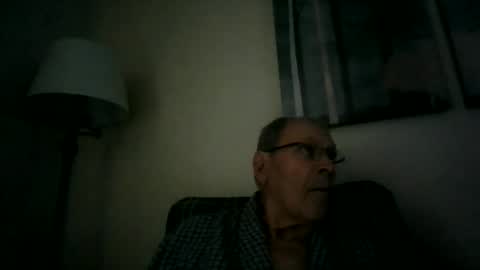 Snapshot of willnedoher chatting on 04.19.26 Willhedoher online show from 04.19.26