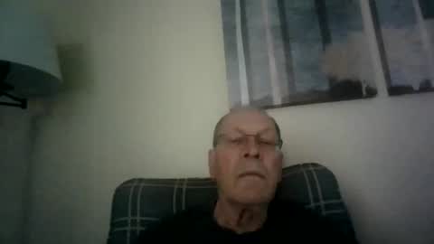 Snapshot of willnedoher chatting on 04.22.26 Willhedoher online show from 04.22.26