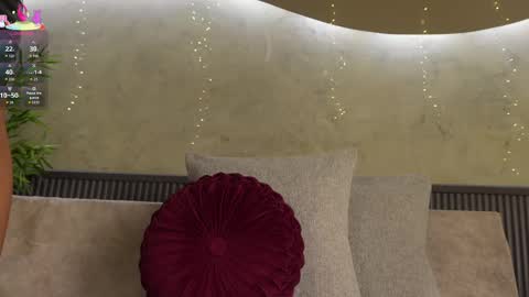 Ms Willow online show from 05.20.26