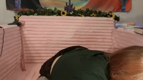 Willow online show from 04.17.26