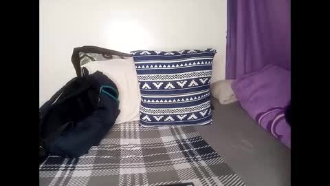 willyoubemine1 online show from 02.16.25