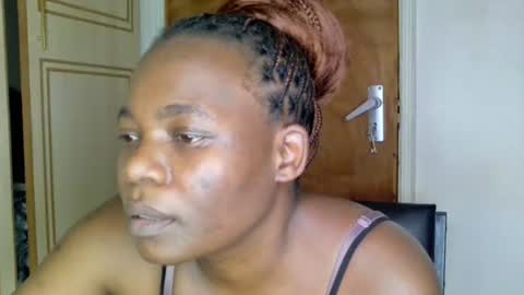 willyoubemine1 online show from 02.24.25