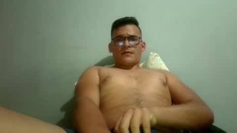 Snapshot of willywonka1301 chatting on 07.05.26 willywonka1301 online show from 07.05.26