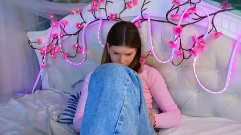 Vicki3 online show from 03.13.26