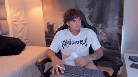 wilo__x online show from 02.18.25