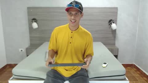 Wiltom online show from 11.30.25