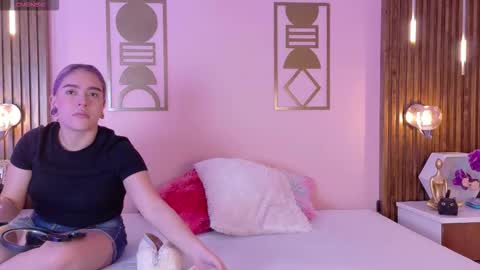 Snapshot of winchester_hanna chatting on 02.10.26 Winchester Hanna online show from 02.10.26