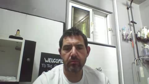 Snapshot of windowpane5 chatting on 12.22.24 windowpane online show from 12.22.24