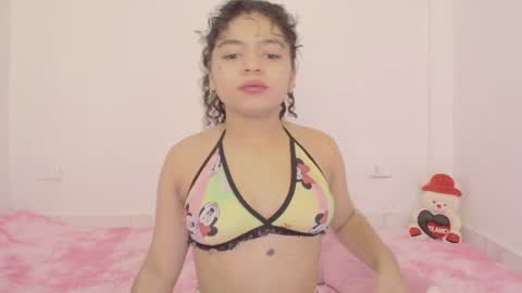 Snapshot of winnifer_gonzalez chatting on 07.07.26 Winnifer Gonzalez online show from 07.07.26