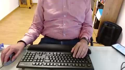 Snapshot of winterfreund99 chatting on 10.26.25 winterfreund99 online show from 10.26.25