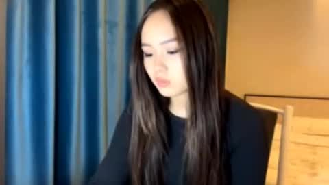 Amina online show from 11.16.25