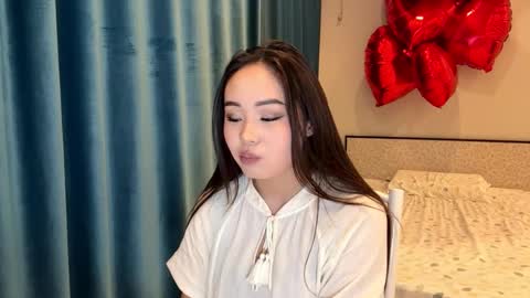 Amina online show from 02.17.26