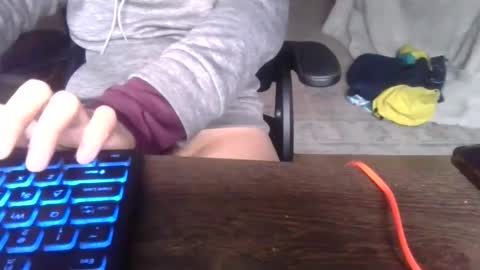 wintersnow2934853 online show from 04.02.26