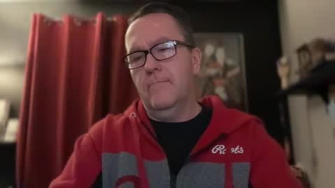 Snapshot of wintyr chatting on 01.11.25 wintyr online show from 01.11.25