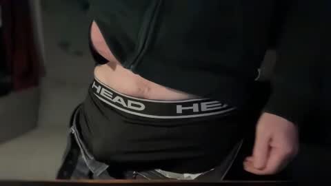 Snapshot of wintyr chatting on 01.17.25 wintyr online show from 01.17.25