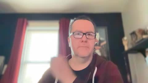 Snapshot of wintyr chatting on 01.26.25 wintyr online show from 01.26.25