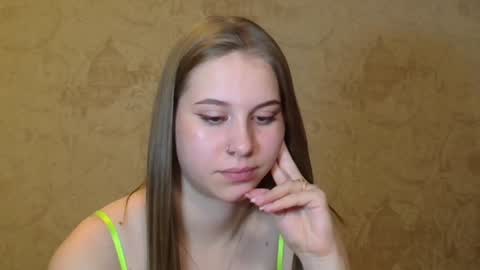 Snapshot of wira_witch chatting on 01.06.25 wira_witch online show from 01.06.25