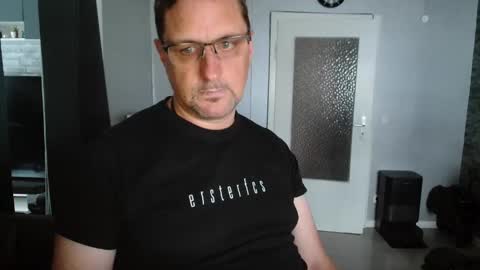 Snapshot of wirzwei8883 chatting on 06.08.26 Dirty online show from 06.08.26
