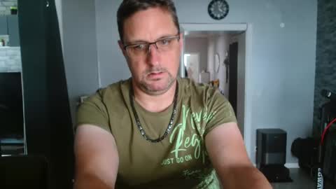Snapshot of wirzwei8883 chatting on 06.11.26 Dirty online show from 06.11.26