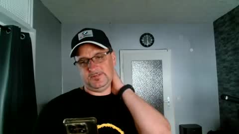 Snapshot of wirzwei8883 chatting on 06.14.26 Dirty online show from 06.14.26