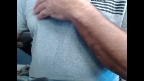 Snapshot of wisanonymousman chatting on 11.13.25 Wisa Randy online show from 11.13.25